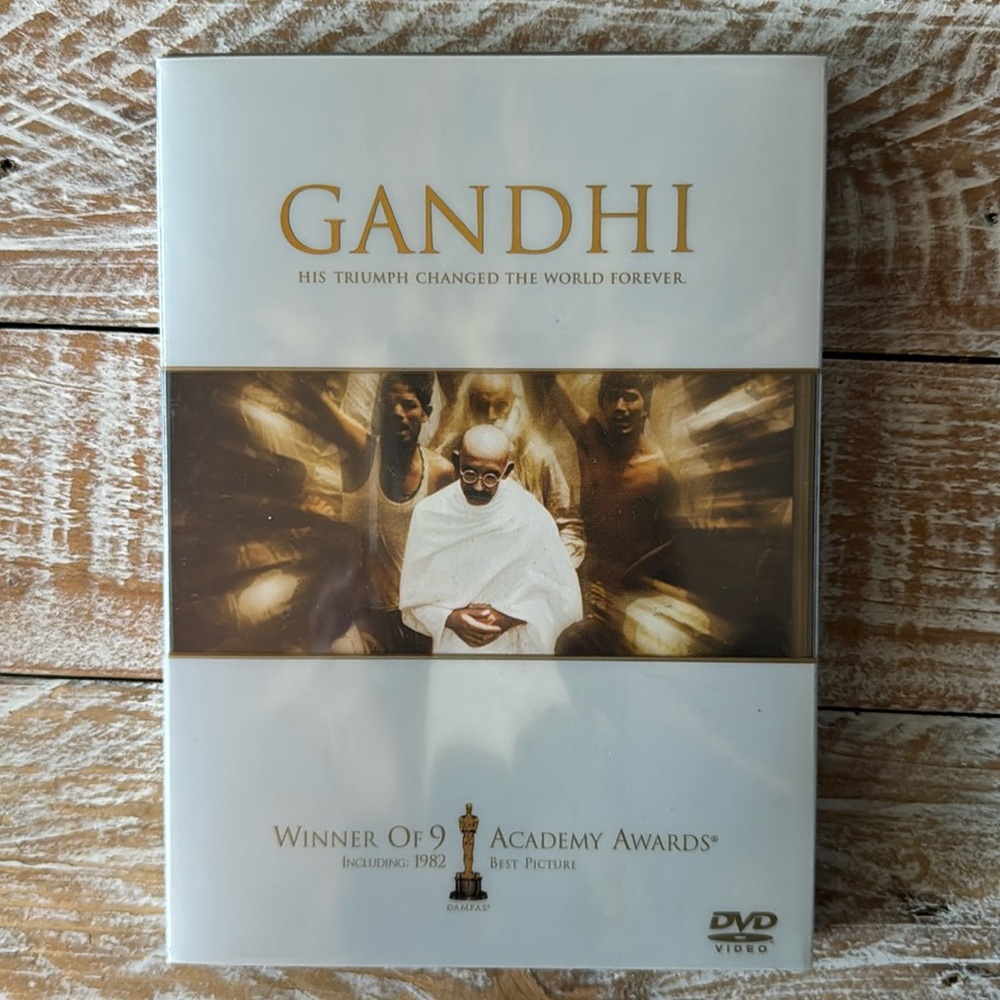 3/$15 u pick dvds📀or 1 for $9 ~ Gandhi